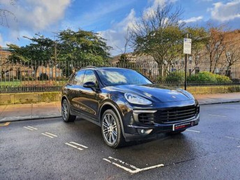 PORSCHE CAYENNE