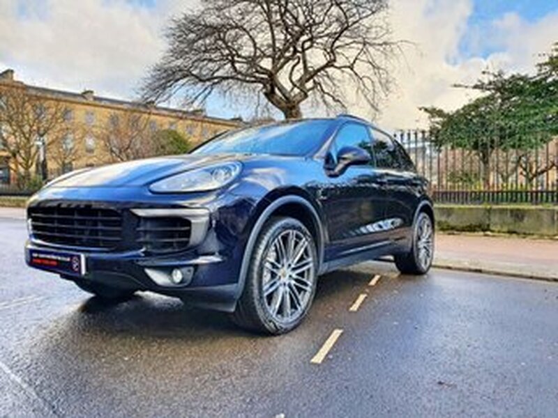 PORSCHE CAYENNE